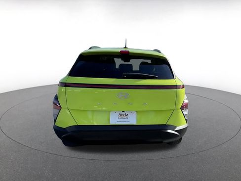 Used 2025 Hyundai Kona SEL image 12