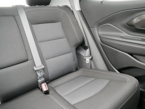 Used 2024 GMC Terrain SLE w/ Driver Convenience Package AWD/4WD image 14