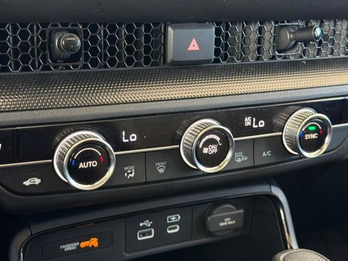Used 2025 Honda CR-V EX image 22