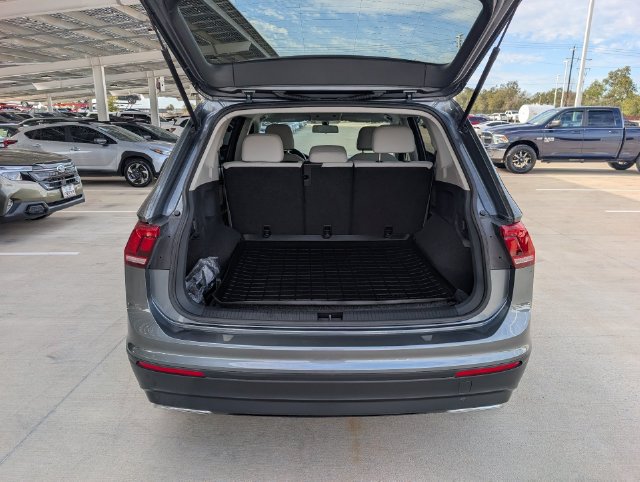 Used 2019 Volkswagen Tiguan SE AWD/4WD image 28