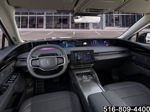 Used 2026 Lincoln Nautilus Premier w/ Equipment Group 102A AWD/4WD image 10