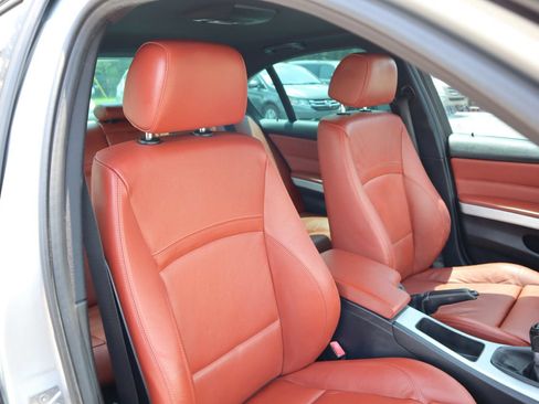 Used 2011 BMW 328i Sedan RWD image 18
