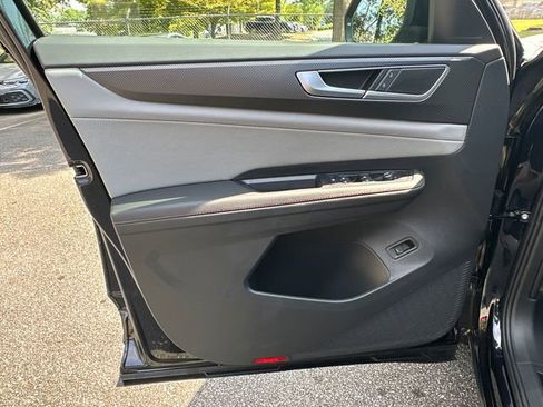New 2026 Volkswagen Atlas Peak Edition AWD/4WD image 10