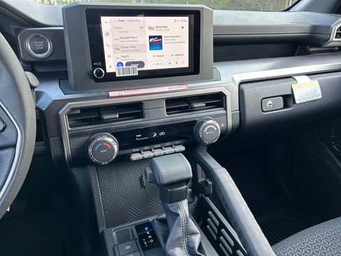 New 2026 Toyota 4Runner SR5 image 11