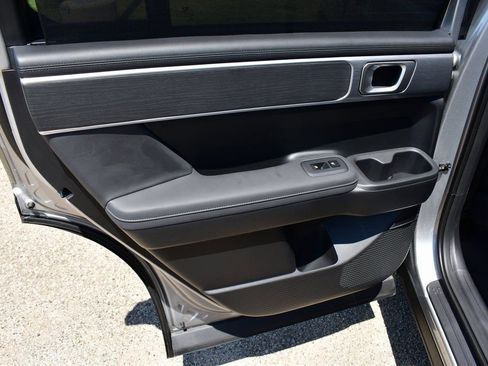 New 2025 Hyundai Santa Fe Limited FWD image 20