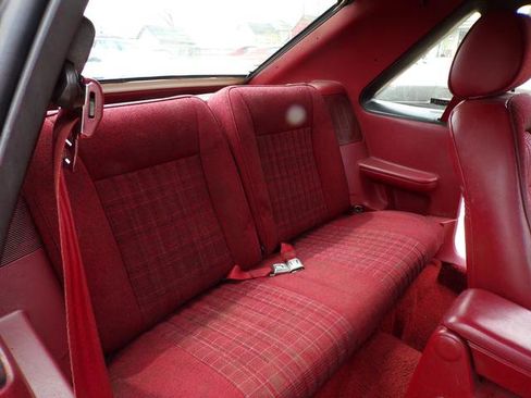 Used 1989 Ford Mustang GT image 12