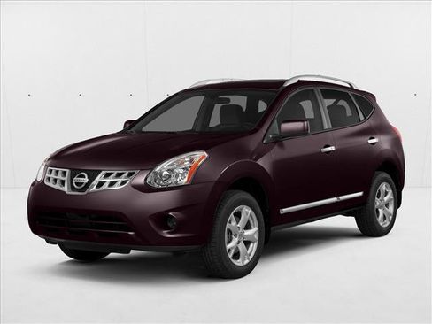 Used 2015 Nissan Rogue S w/ Convenience Package image 1