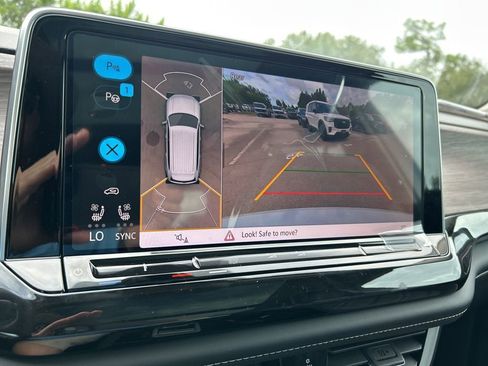 New 2026 Volkswagen Atlas SEL Premium R-Line image 31