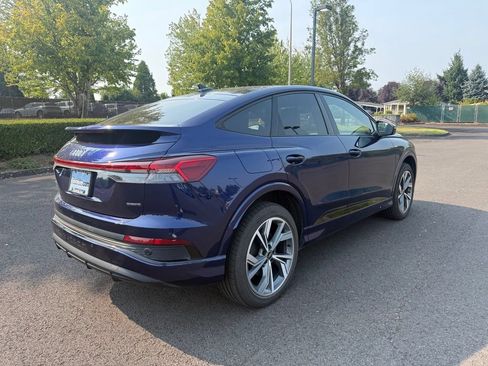 Used 2023 Audi Q4 e-tron Premium AWD/4WD image 7