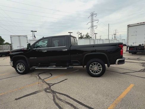 Certified 2024 Chevrolet Silverado 2500 LTZ w/ LTZ Premium Package AWD/4WD image 6