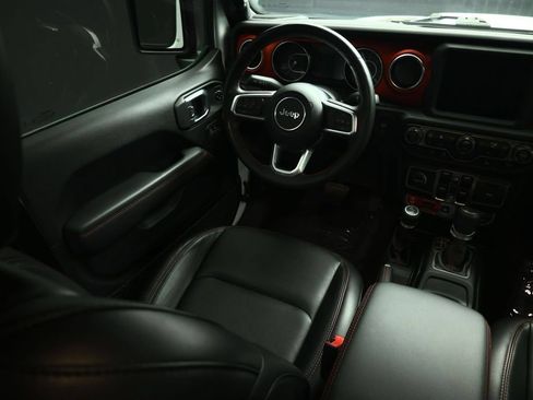 Used 2019 Jeep Wrangler Unlimited Rubicon AWD/4WD image 45