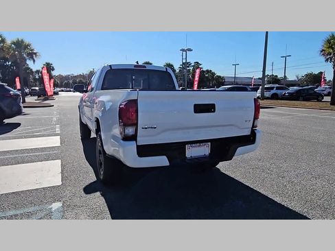 Used 2023 Toyota Tacoma SR image 28