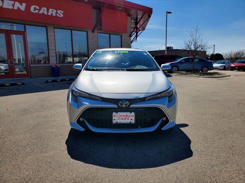 Used 2019 Toyota Corolla XSE image 2