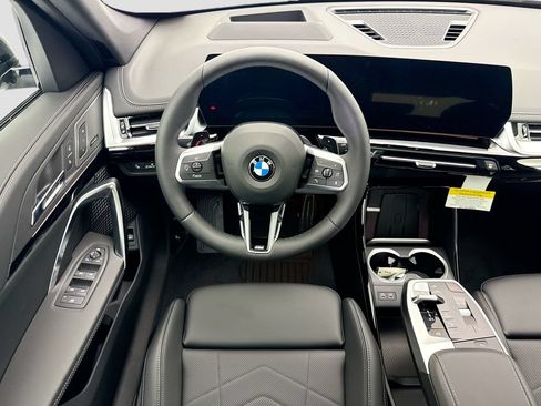 New 2026 BMW X1 xDrive28i w/ Technology Package AWD/4WD image 10