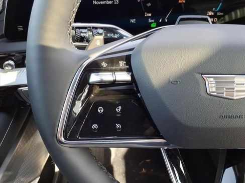 New 2026 Cadillac Optiq Sport 2 image 34