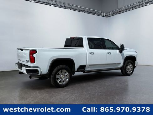 New 2026 Chevrolet Silverado 2500 High Country w/ Technology Package AWD/4WD image 3