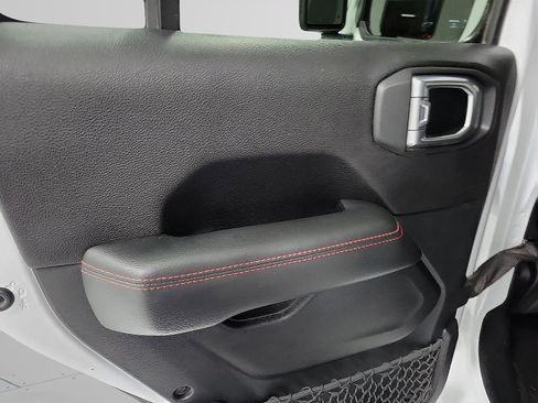 Used 2019 Jeep Wrangler Unlimited Rubicon AWD/4WD image 10