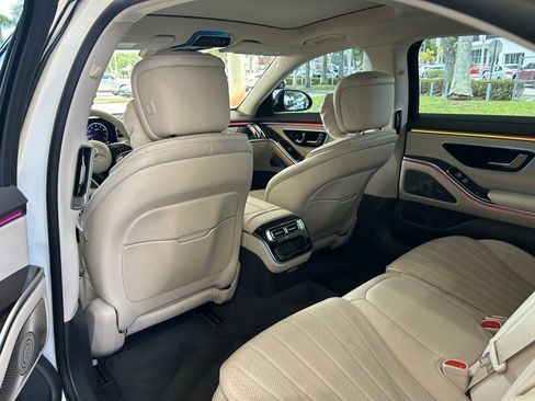 Used 2022 Mercedes-Benz S 500 4MATIC image 37