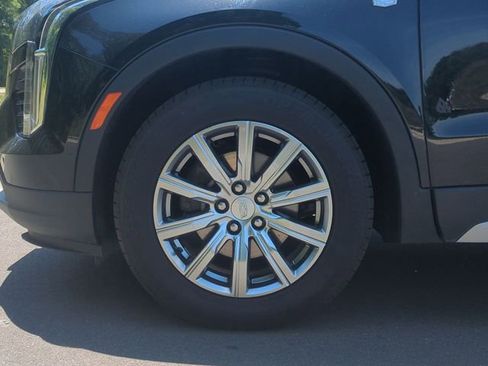 Used 2022 Cadillac XT4 Premium Luxury w/ Safety Alert Package AWD/4WD image 19