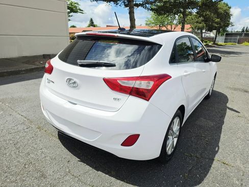 Used 2014 Hyundai Elantra GT FWD image 5