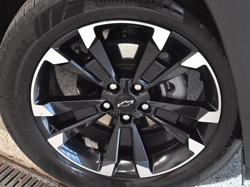 Used 2026 Chevrolet Equinox RS w/ LPO, Floor Liner Package AWD/4WD image 29
