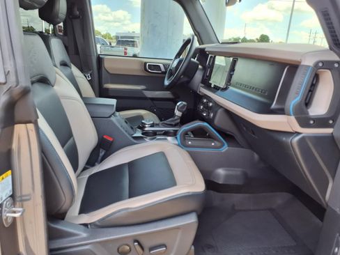 Used 2023 Ford Bronco Wildtrak AWD/4WD image 20
