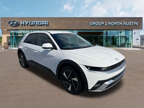 New 2026 Hyundai Ioniq 5 SEL image 3