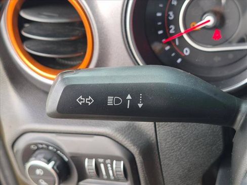 Used 2020 Jeep Gladiator Mojave AWD/4WD image 6