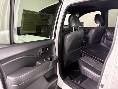 Used 2025 Honda Ridgeline TrailSport image 27