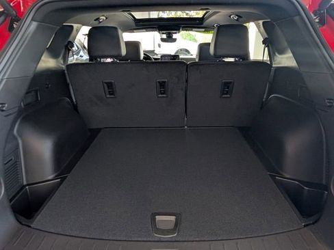 Certified 2024 Chevrolet Blazer RS w/ Driver Confidence II Package image 14