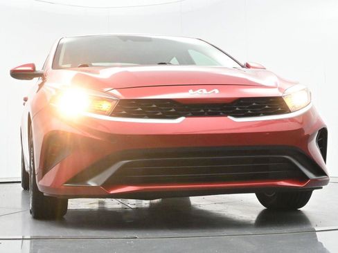 Used 2022 Kia Forte LXS FWD image 39