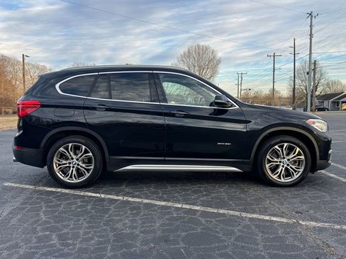 Used 2017 BMW X1 xDrive28i AWD/4WD image 8