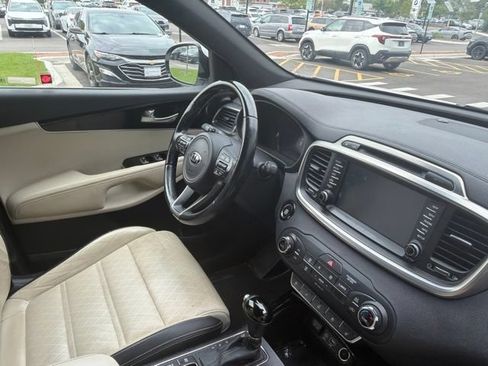 Used 2016 Kia Sorento SX w/ SXL Technology Package AWD/4WD image 13