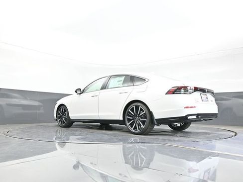 New 2025 Honda Accord Touring image 22