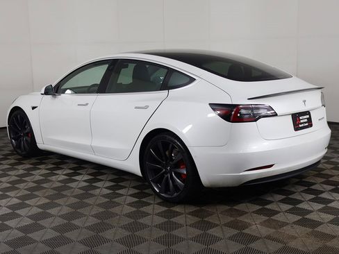 Used 2020 Tesla Model 3 Performance image 9