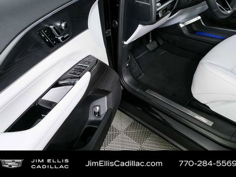 New 2026 Cadillac Lyriq Sport image 7