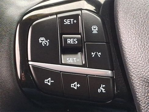 Used 2023 Ford Escape Platinum image 21