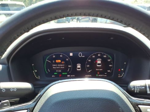 Used 2023 Honda Accord Touring image 16