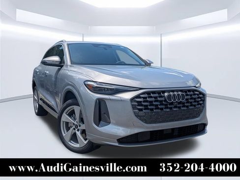New 2026 Audi Q5 Premium Plus AWD/4WD image 1