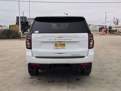 Certified 2023 Chevrolet Suburban Premier image 4