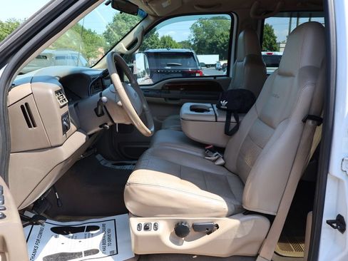 Used 2002 Ford F350 Lariat AWD/4WD image 14