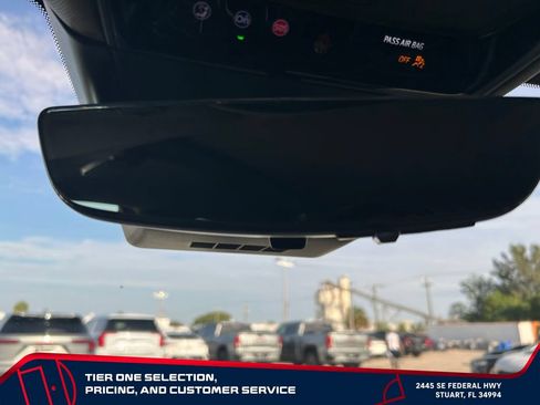 Used 2025 Cadillac Optiq Sport 2 w/ LPO, Floor Liner Package AWD/4WD image 28