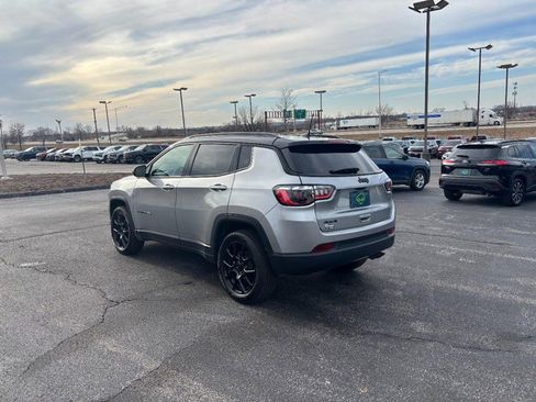 Used 2022 Jeep Compass Altitude image 3