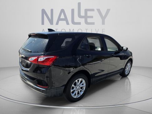 Used 2018 Chevrolet Equinox LS FWD image 4