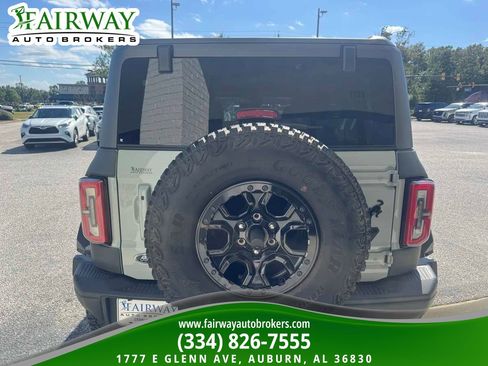 Used 2021 Ford Bronco First Edition AWD/4WD image 6