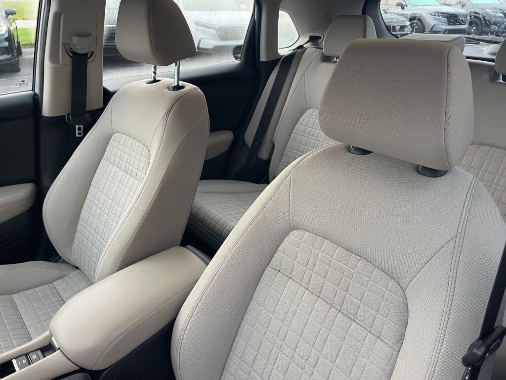 Used 2024 Honda HR-V LX image 6