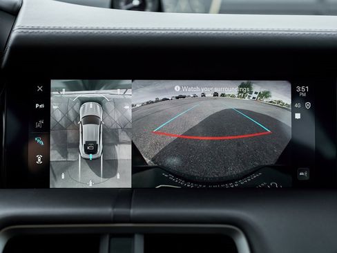 Used 2025 Porsche Taycan Turbo S w/ Premium Package image 78