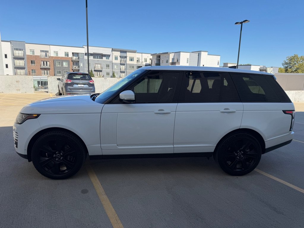 Used 2018 Land Rover Range Rover Supercharged AWD/4WD image 6