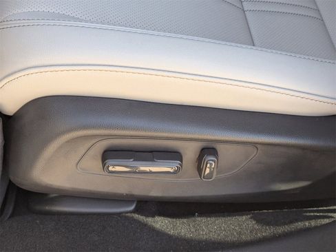 New 2026 Honda HR-V EX-L image 12