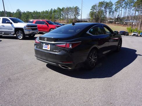 Used 2024 Lexus ES 350 w/ Premium Package image 23